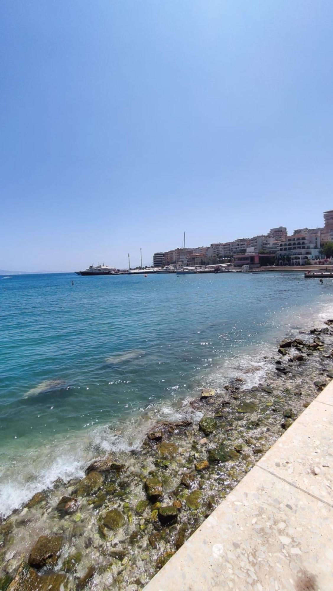 Apartament Leko Sarandë エクステリア 写真