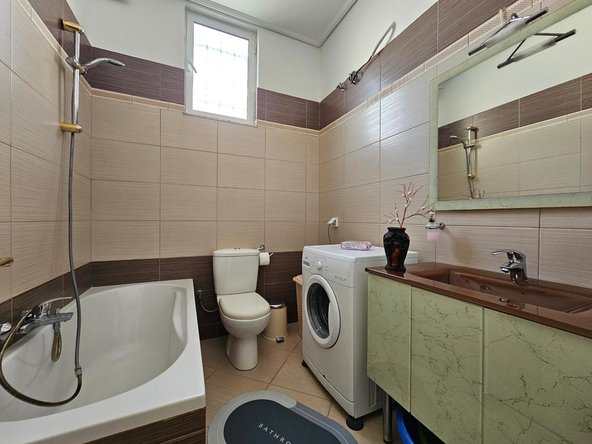 Apartament Leko Sarandë エクステリア 写真