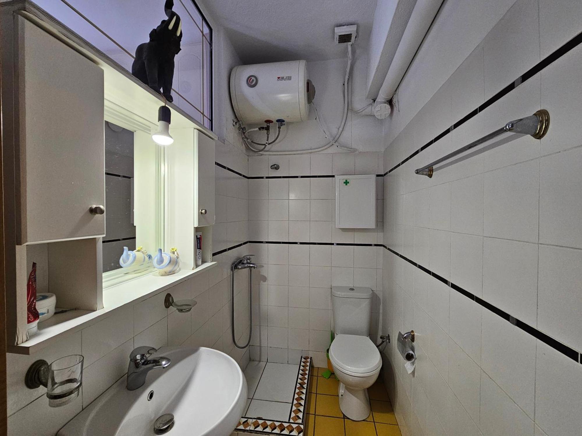 Apartament Leko Sarandë エクステリア 写真