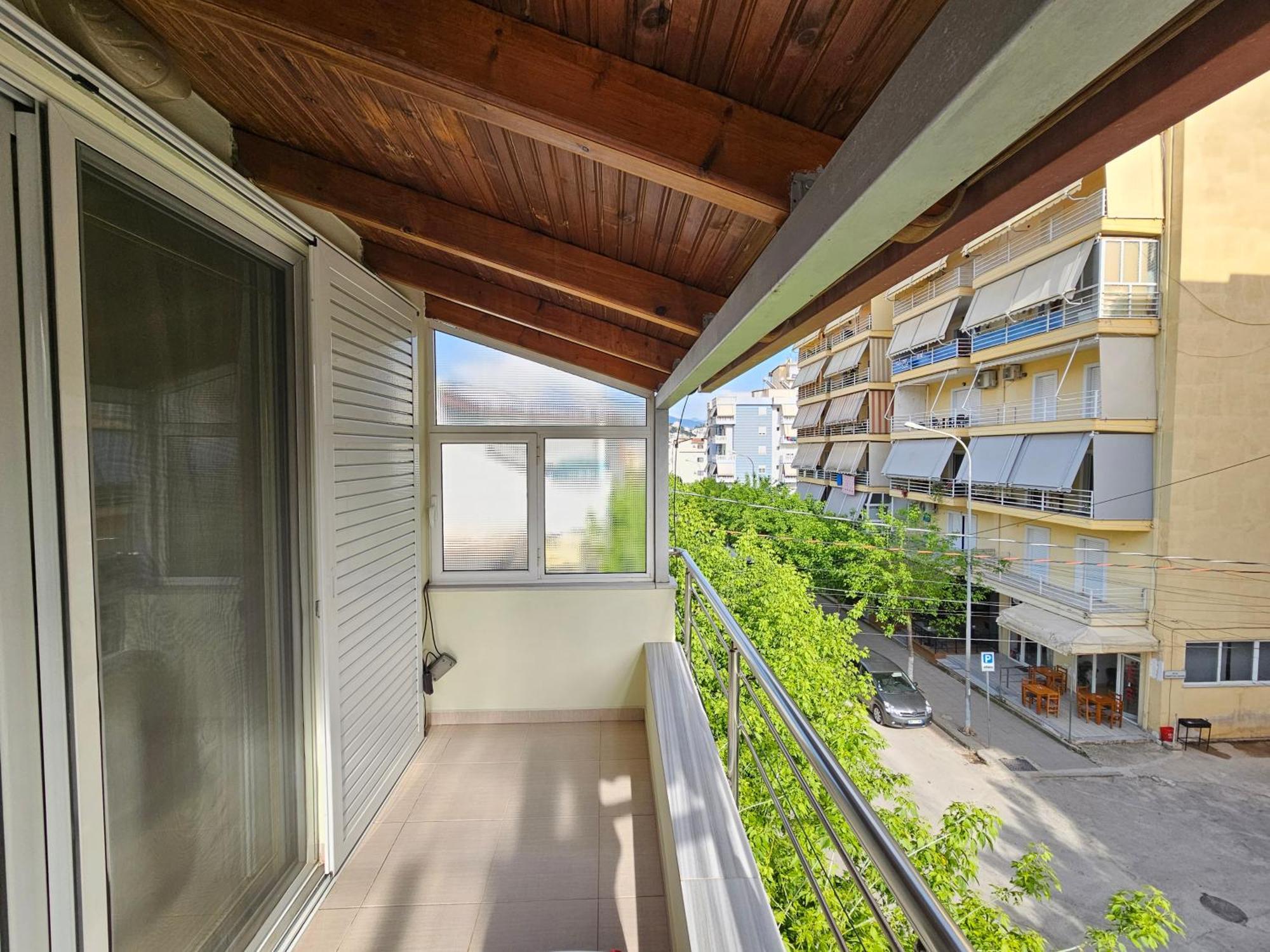Apartament Leko Sarandë エクステリア 写真